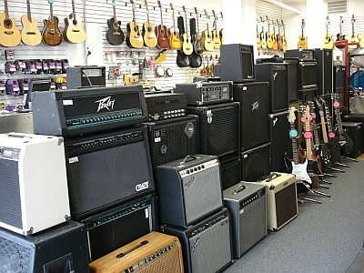 Briz Loan & Guitar